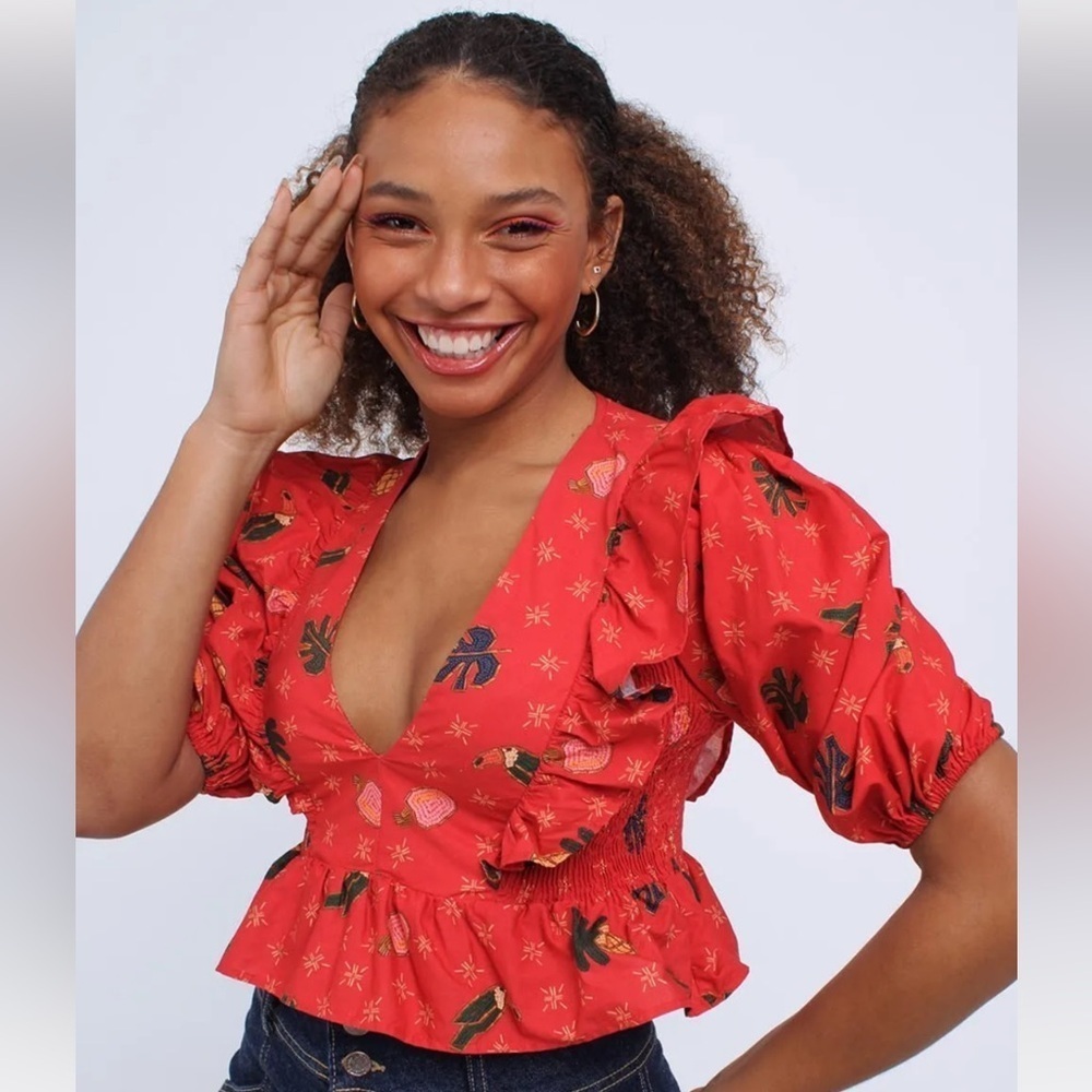 🍍 FARM Rio Red Tropical Print Ruffle Smocked Peplum Blouse (Size P / Small)
